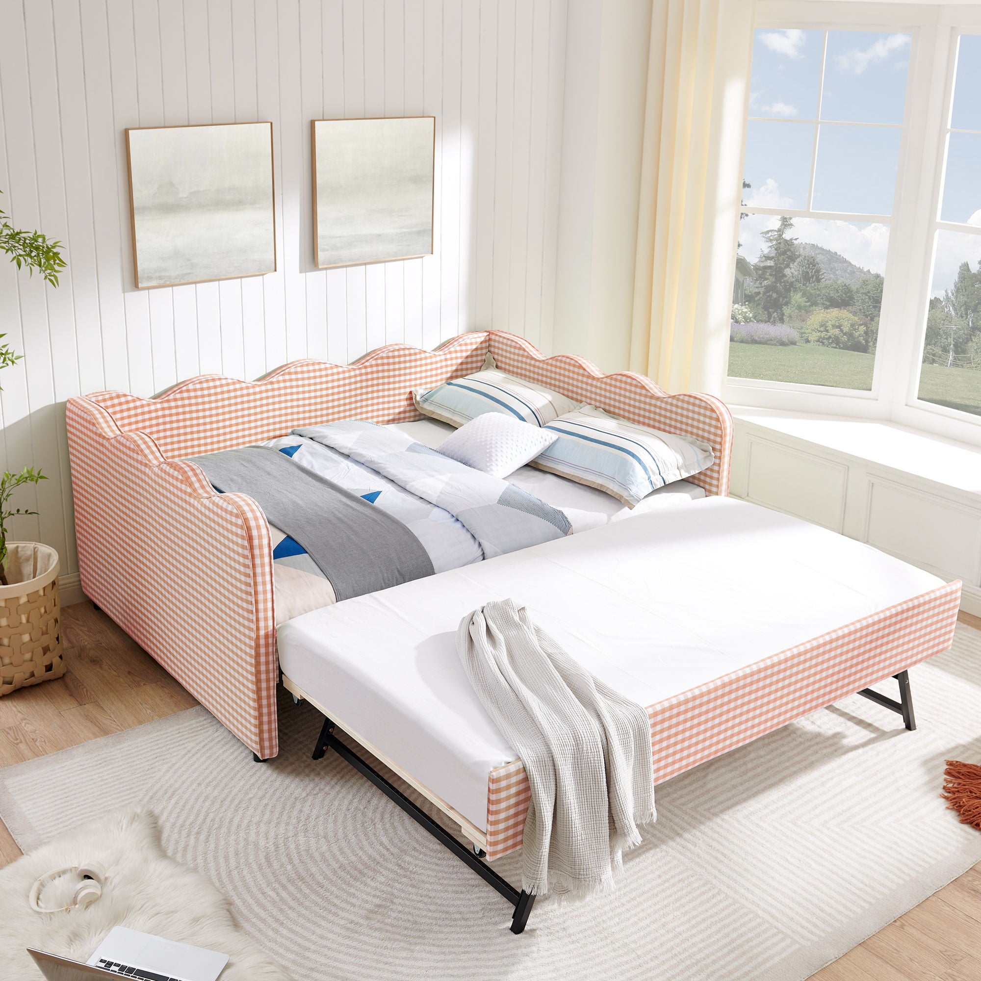 Gingham Daybed With USB Charging Port, Wave-Shaped Design