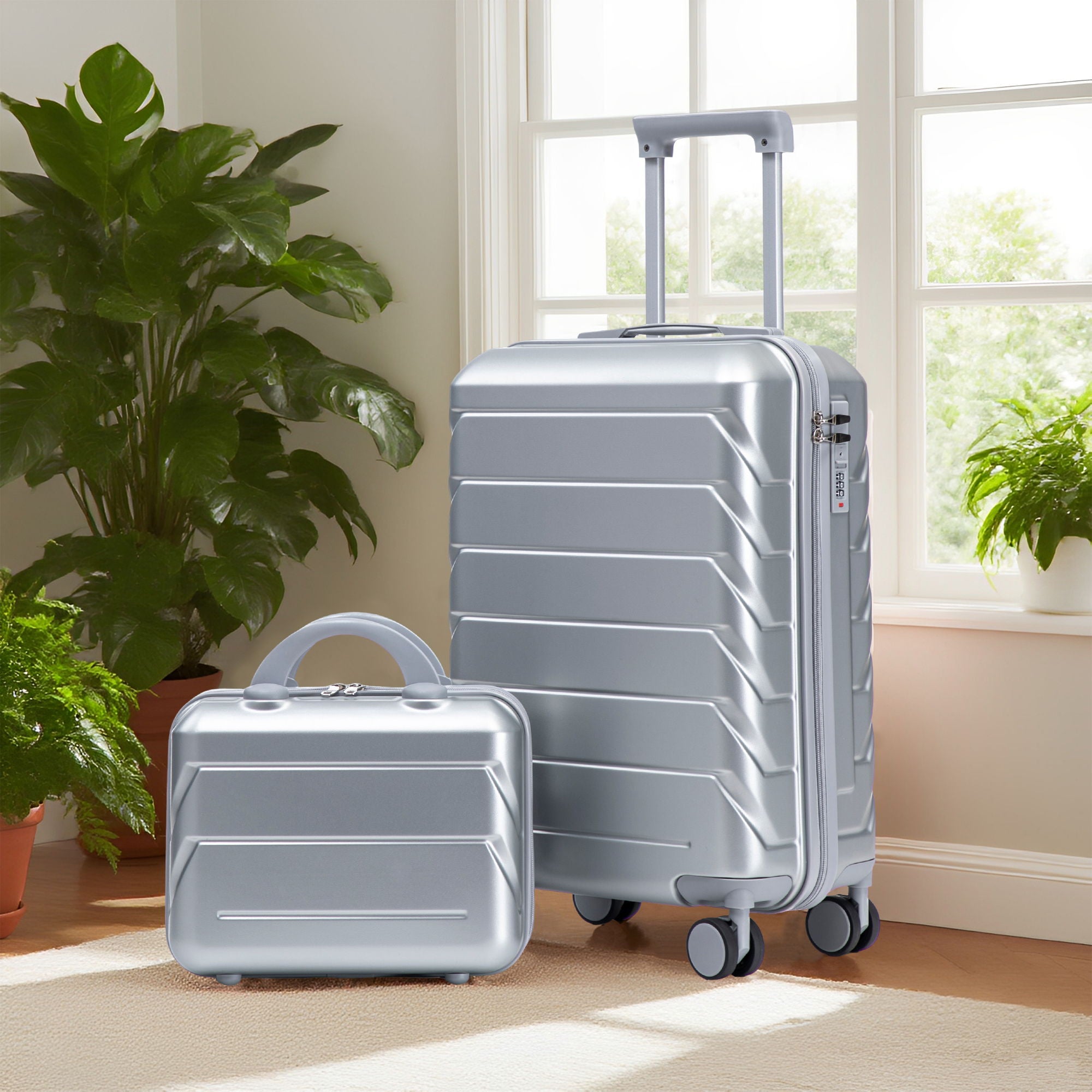 Spinner Luggage Set With Combination Lock