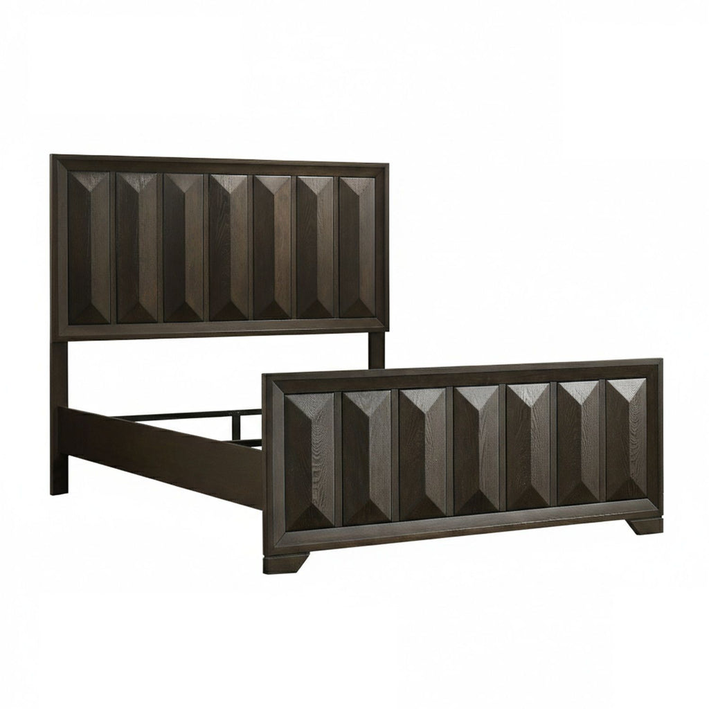 3 Piece Bedroom Set With Faceted Panels Bed And 2 Nightstands