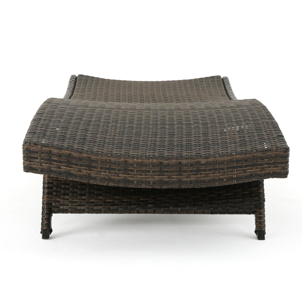 Salem - Chaise Lounge