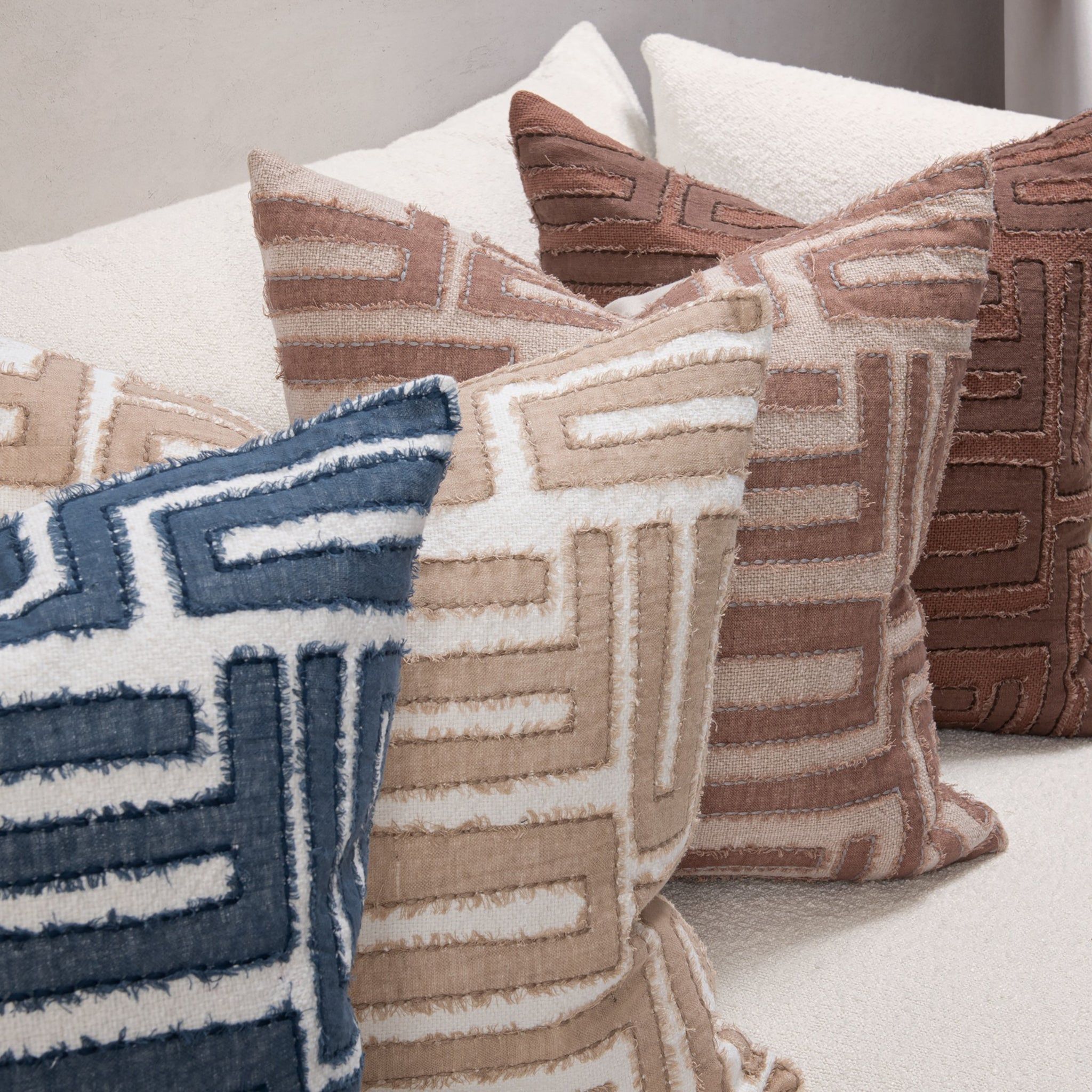 Mateo - VC Pillow