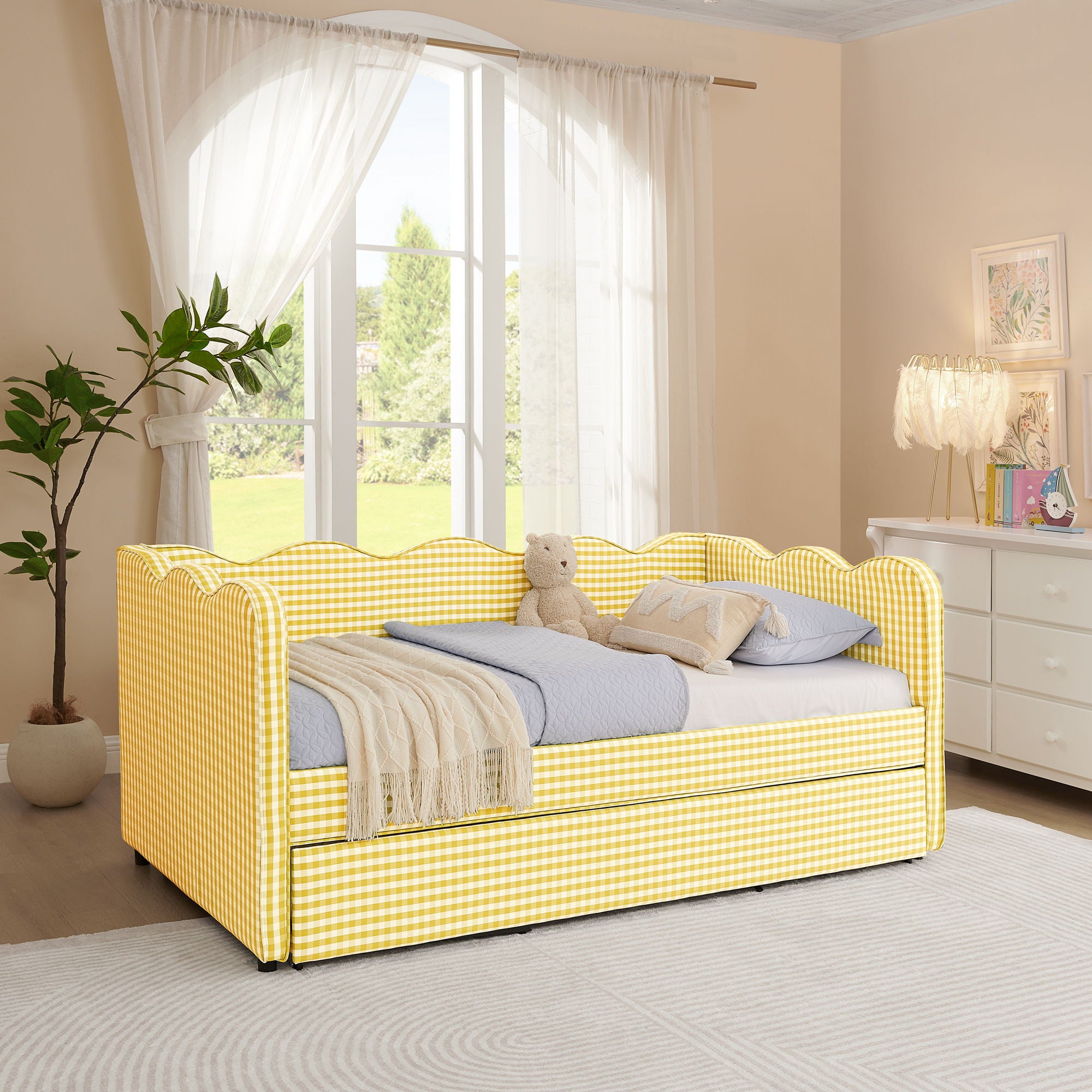Gingham Daybed With USB Charging Port, Wave-Shaped Design