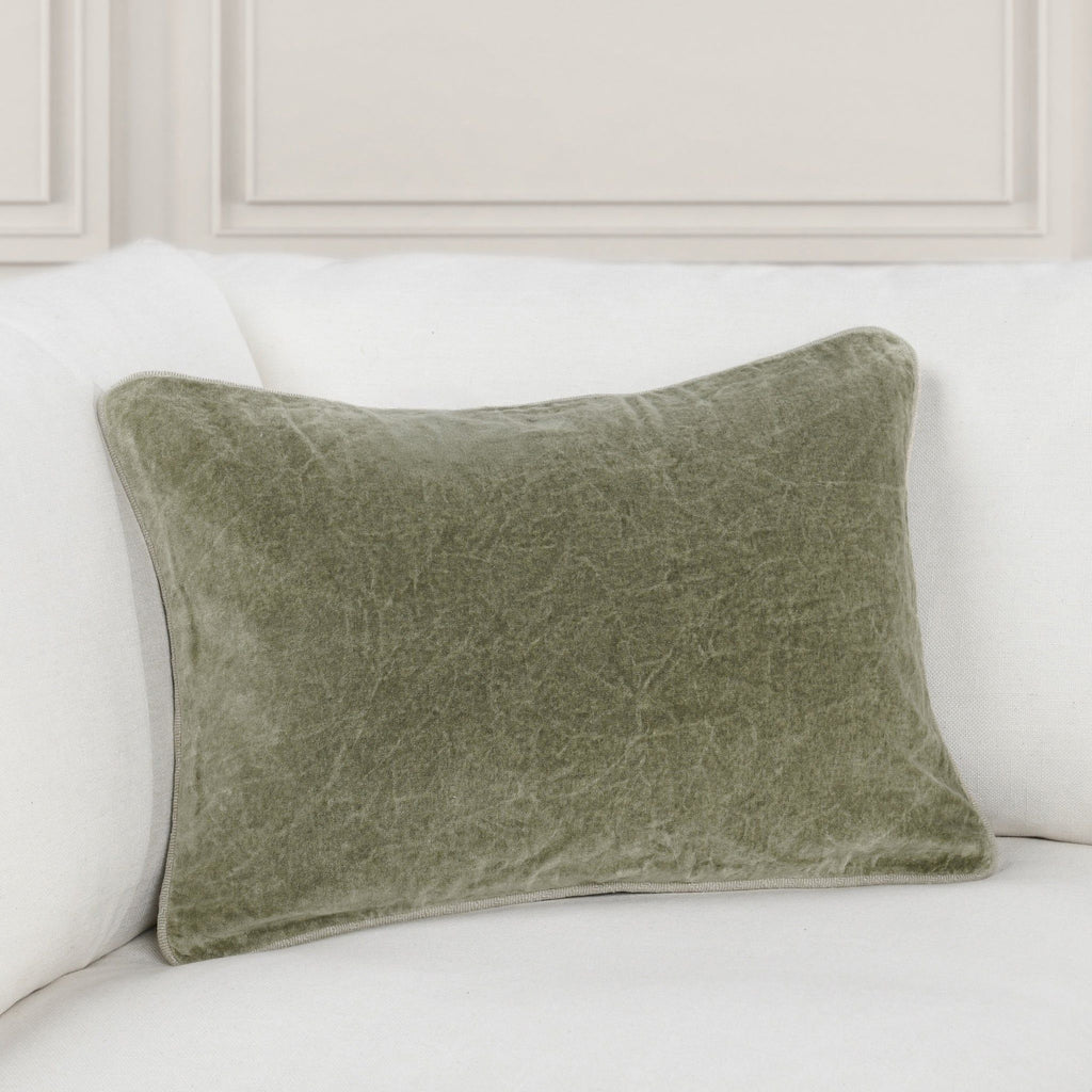 Heirloom Velvet - SLD Pillow - Moss